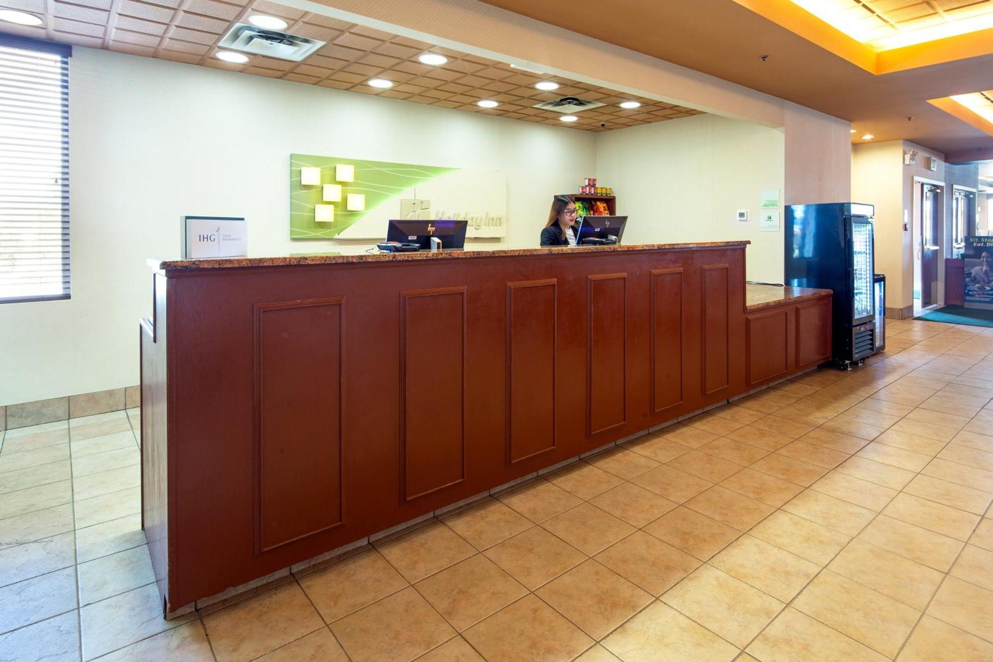 Holiday Inn Hinton By Ihg Exterior foto